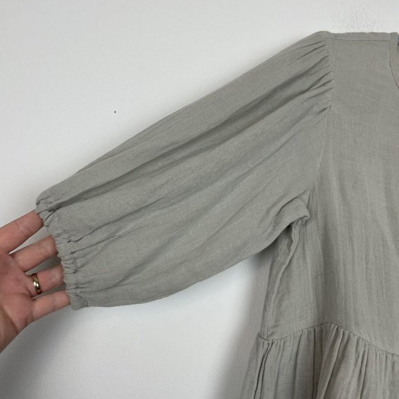 Roolee Baby Doll Puff Sleeve Green Contrast Button Casual Top Size Small - Picture 6 of 8